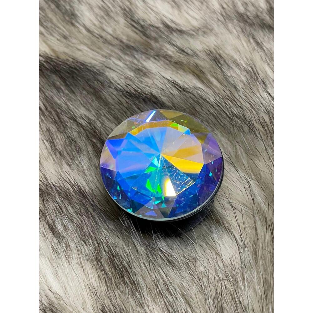 NEW ART BY AMY LABBE circle mobile phone accessory in multi